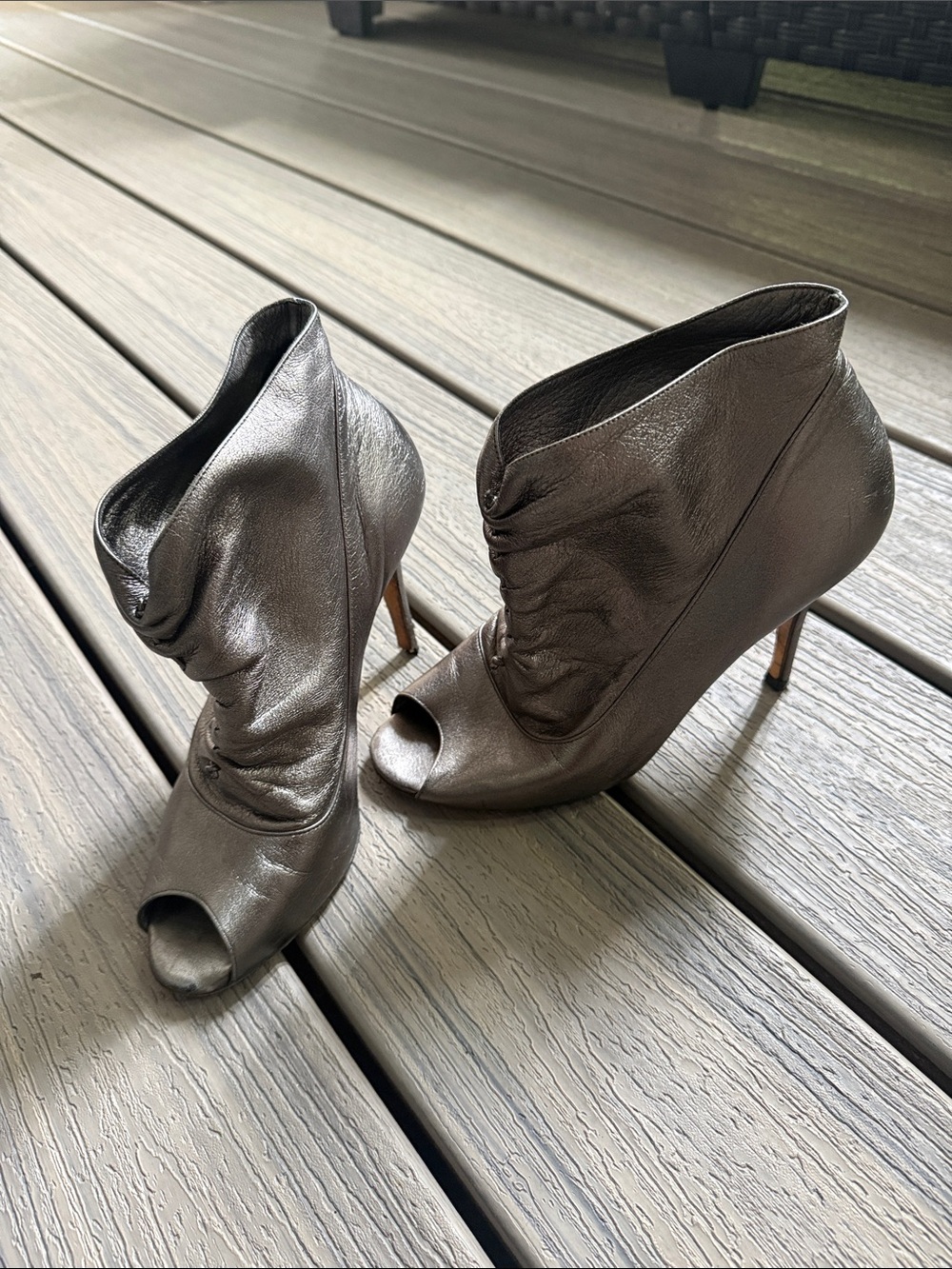 Manolo Blahnik Womens Metallic Peep-Toe Ankle Booties - Bronze Size 38 Preloved